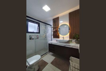 Casa de condomínio para alugar com 330m², 5 quartos e 3 vagas