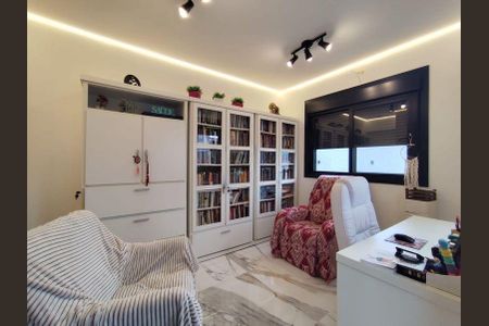 Casa de condomínio para alugar com 330m², 5 quartos e 3 vagas