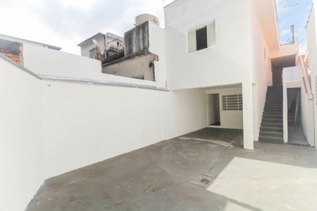 Casa à venda com 80m², 1 quarto e 2 vagasQuintal