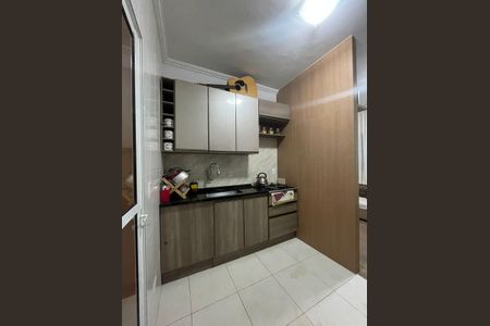 Casa de condomínio para alugar com 56m², 2 quartos e 2 vagasCozinha