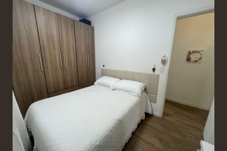 Casa de condomínio para alugar com 56m², 2 quartos e 2 vagasQuarto 