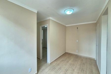 Sala de apartamento para alugar com 3 quartos, 60m² em Jardim Nova Europa, Campinas