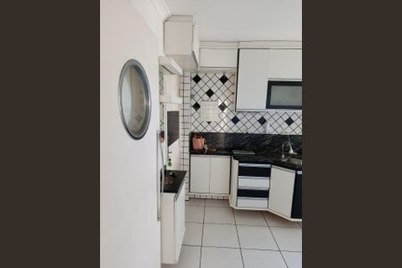 Cozinha de apartamento para alugar com 3 quartos, 117m² em Chácara Agrindus, Taboão da Serra