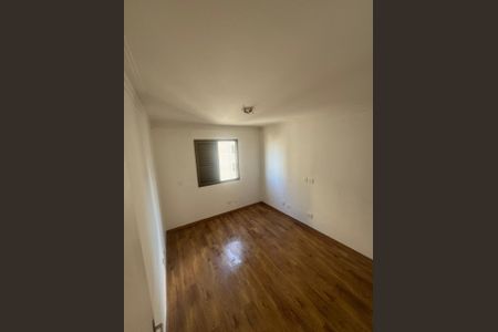 Apartamento para alugar com 117m², 3 quartos e 3 vagas Apartamento para alugar com 117m², 3 quartos e 3 vagasQuarto