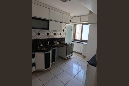 Cozinha de apartamento para alugar com 3 quartos, 117m² em Chácara Agrindus, Taboão da Serra