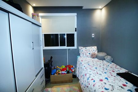 Quarto 1 de apartamento para alugar com 2 quartos, 40m² em Ramos, Rio de Janeiro