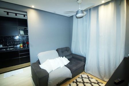 Sala de apartamento para alugar com 2 quartos, 40m² em Ramos, Rio de Janeiro