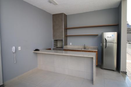 Apartamento para alugar com 40m², 2 quartos e sem vagaÁrea comum - Churrasqueira