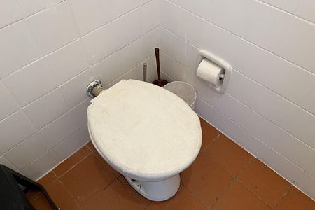 Apartamento para alugar com 90m², 2 quartos e 1 vaga Apartamento para alugar com 90m², 2 quartos e 1 vagaBanheiro de serviço