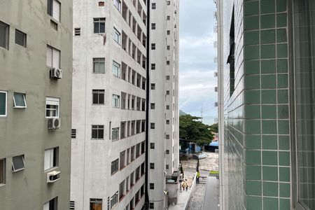 Vista da Sala de apartamento para alugar com 2 quartos, 90m² em Ponta da Praia, Santos