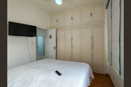 Quarto 1 de apartamento à venda com 2 quartos, 54m² em Grajaú, Rio de Janeiro