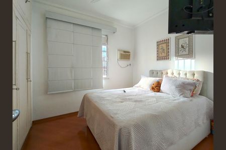 Quarto 1 de apartamento à venda com 2 quartos, 54m² em Grajaú, Rio de Janeiro