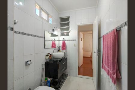 Apartamento à venda com 54m², 2 quartos e 1 vaga Apartamento à venda com 54m², 2 quartos e 1 vagaBanheiro Corredor