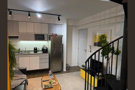 Sala/Cozinha de apartamento à venda com 1 quarto, 74m² em Sumarezinho, São Paulo