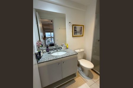 Banheiro  de apartamento à venda com 1 quarto, 74m² em Sumarezinho, São Paulo