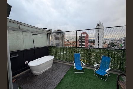Apartamento à venda com 74m², 1 quarto e 1 vaga Apartamento à venda com 74m², 1 quarto e 1 vagaVaranda