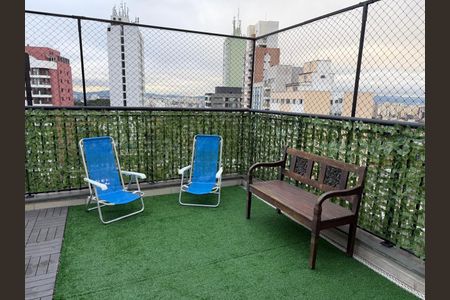 Apartamento à venda com 74m², 1 quarto e 1 vaga Apartamento à venda com 74m², 1 quarto e 1 vagaVaranda