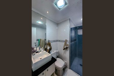 Apartamento à venda com 80m², 3 quartos e 1 vaga Apartamento à venda com 80m², 3 quartos e 1 vagaBanheiro