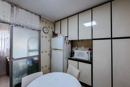 Apartamento à venda com 80m², 3 quartos e 1 vaga Apartamento à venda com 80m², 3 quartos e 1 vagaCozinha