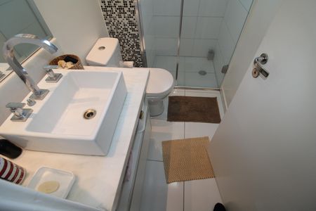 Casa à venda com 78m², 3 quartos e 2 vagasQuarto 3 - Banheiro
