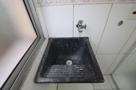 Apartamento para alugar com 60m², 3 quartos e 1 vagaÁrea de Serviço