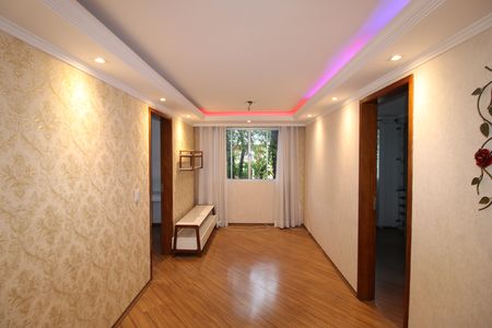 Sala de apartamento para alugar com 3 quartos, 60m² em Itaquera, São Paulo