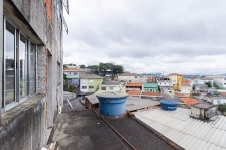 Casa à venda com 333m², 2 quartos e 2 vagas Casa à venda com 333m², 2 quartos e 2 vagasVaranda