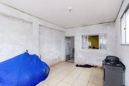 Casa à venda com 333m², 2 quartos e 2 vagas Casa à venda com 333m², 2 quartos e 2 vagasGaragem