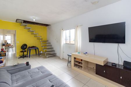 Sala de casa à venda com 2 quartos, 333m² em Jaguará, São Paulo