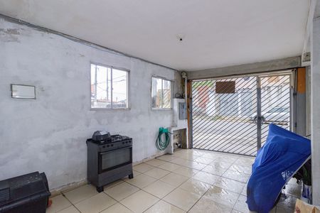Casa à venda com 333m², 2 quartos e 2 vagas Casa à venda com 333m², 2 quartos e 2 vagasGaragem