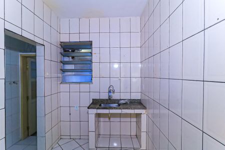Casa para alugar com 80m², 2 quartos e sem vaga Casa para alugar com 80m², 2 quartos e sem vagaCozinha