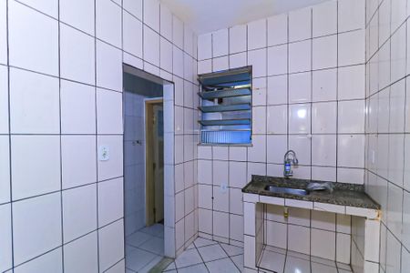 Casa para alugar com 80m², 2 quartos e sem vaga Casa para alugar com 80m², 2 quartos e sem vagaCozinha