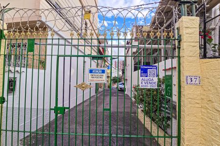 Casa para alugar com 80m², 2 quartos e sem vaga