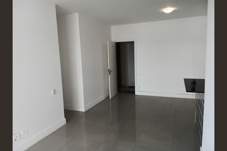 Apartamento para alugar com 85m², 2 quartos e 1 vaga