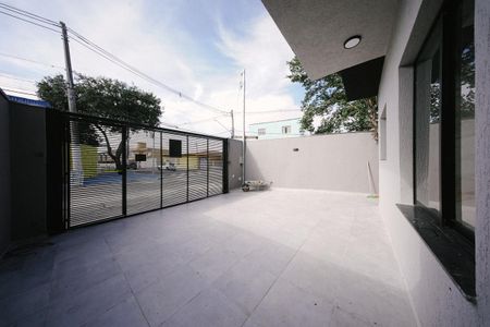Casa à venda com 80m², 3 quartos e 1 vaga Casa à venda com 80m², 3 quartos e 1 vagaGaragem