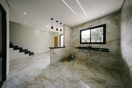 Casa à venda com 80m², 3 quartos e 1 vaga Casa à venda com 80m², 3 quartos e 1 vagaCozinha