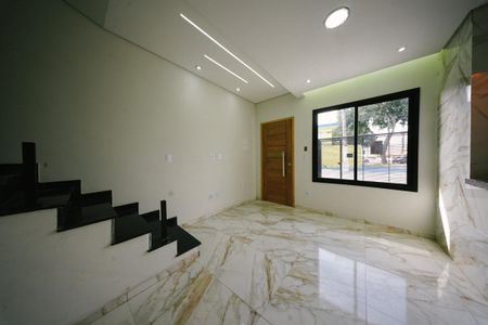 Casa à venda com 80m², 3 quartos e 1 vaga Casa à venda com 80m², 3 quartos e 1 vagaSala