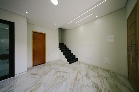 Sala de casa à venda com 3 quartos, 80m² em Vila Paranagua, São Paulo