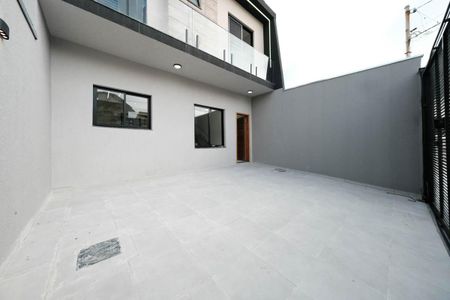 Casa à venda com 80m², 3 quartos e 1 vagaGaragem