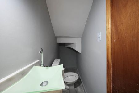 Casa à venda com 80m², 3 quartos e 1 vagaLavabo