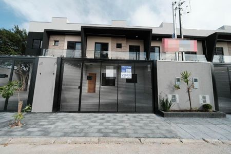 Casa à venda com 80m², 3 quartos e 1 vagaFachada