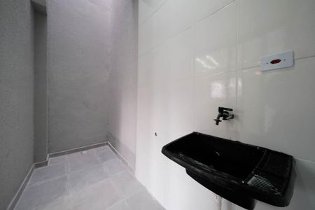 Casa à venda com 80m², 3 quartos e 1 vagaÁrea de Serviço