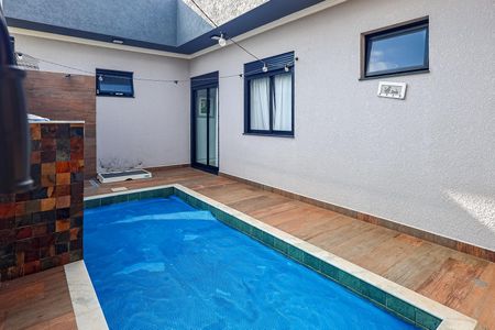 Casa de condomínio para alugar com 137m², 3 quartos e 1 vagaPiscina