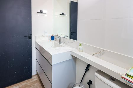 Casa de condomínio para alugar com 137m², 3 quartos e 1 vagaBanheiro da Suíte 3
