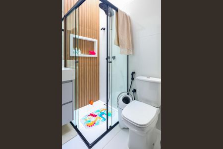 Casa de condomínio para alugar com 137m², 3 quartos e 1 vagaBanheiro da Suíte 1