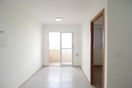Apartamento para alugar com 38m², 2 quartos e sem vaga Apartamento para alugar com 38m², 2 quartos e sem vagaSala