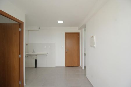 Apartamento para alugar com 38m², 2 quartos e sem vaga Apartamento para alugar com 38m², 2 quartos e sem vagaSala