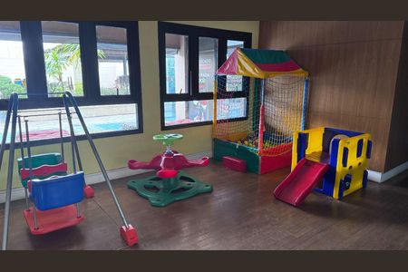 Apartamento à venda com 79m², 2 quartos e 1 vaga Apartamento à venda com 79m², 2 quartos e 1 vagaÁrea externa