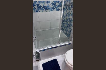 Apartamento à venda com 79m², 2 quartos e 1 vaga Apartamento à venda com 79m², 2 quartos e 1 vagaBanheiro