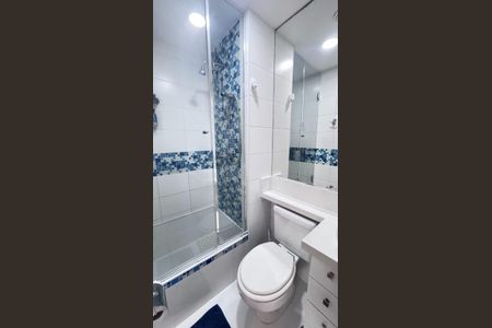 Apartamento à venda com 79m², 2 quartos e 1 vaga Apartamento à venda com 79m², 2 quartos e 1 vagaBanheiro